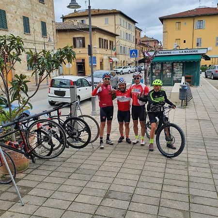 Hotel Ghibellino Buonconvento Dış mekan fotoğraf